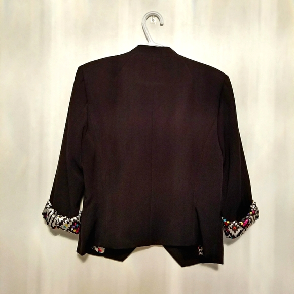 Blazer with Satin Lining - Picture 6 of 6